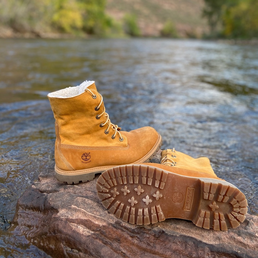 Sherpa lined, waterproof Timberland Boots